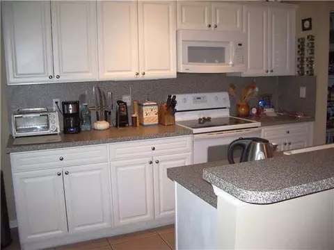 106 Lighthouse Cir #D, Tequesta, FL 33469 photo 6