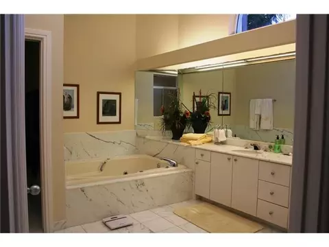 111 Regatta Dr, Jupiter, FL 33477 photo 8