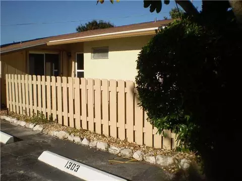 1303 Chippewa St, Jupiter, FL 33458 photo 1