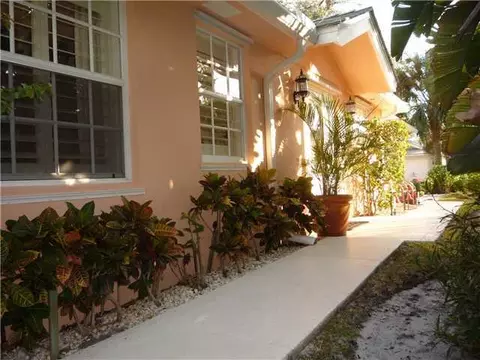161 Brier Cir, Jupiter, FL 33458 photo 1