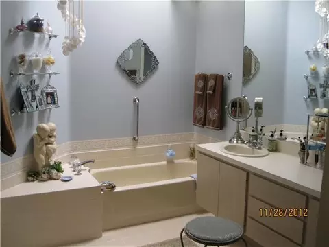 108 S Hampton Dr, Jupiter, FL 33458 photo 11