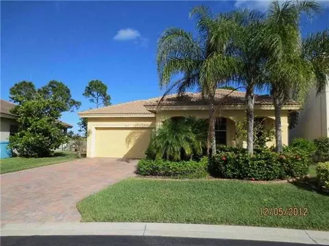 5055 SE Askew Ave, Stuart, FL 34997 photo 1