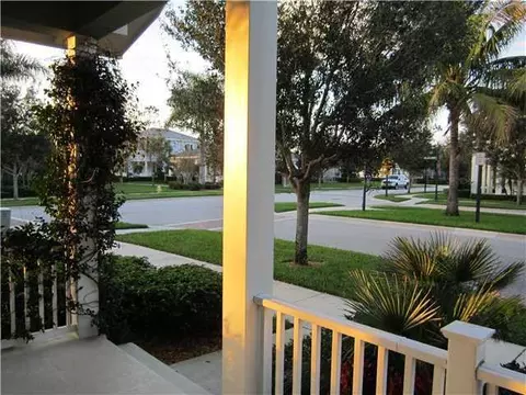 130 Castries Dr, Jupiter, FL 33458 photo 3