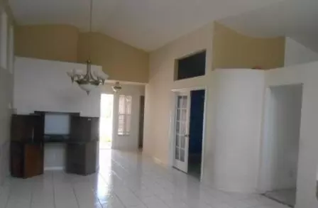91 Maple Ln, Boynton Beach, FL 33436 photo 3