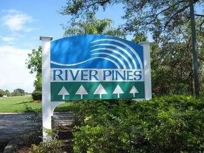 5658 SE Riverboat Dr, Stuart, FL 34997 photo 2