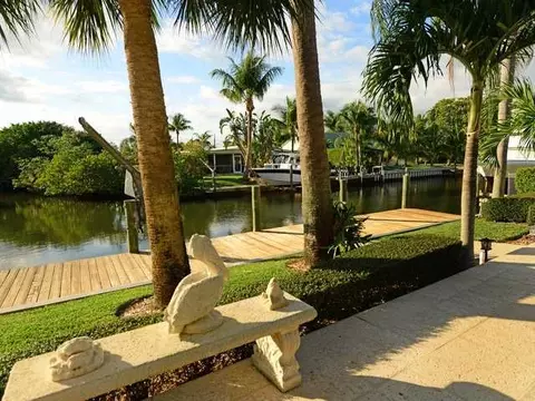 906 Dolphin Dr, Jupiter, FL 33458 photo 25