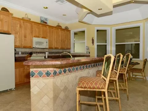 906 Dolphin Dr, Jupiter, FL 33458 photo 9