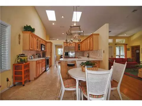6151 SE Winged Foot Dr, Stuart, FL 34997 photo 9
