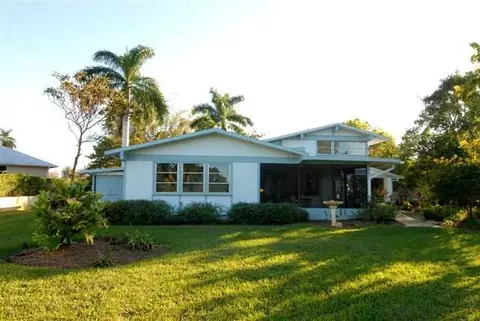 1354 NW Coconut Point Ln, Stuart, FL 34994 photo 17