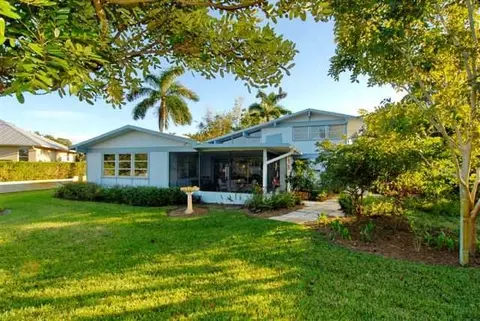 1354 NW Coconut Point Ln, Stuart, FL 34994 photo 16