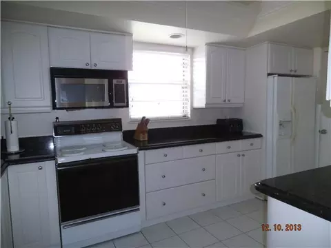 5675 Miles Grant Rd, Stuart, FL 34997 photo 2