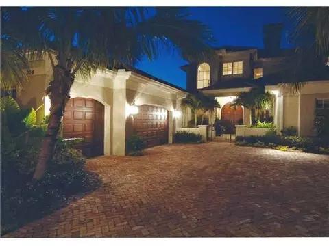 304 Eagle Dr, Jupiter, FL 33477 photo 2