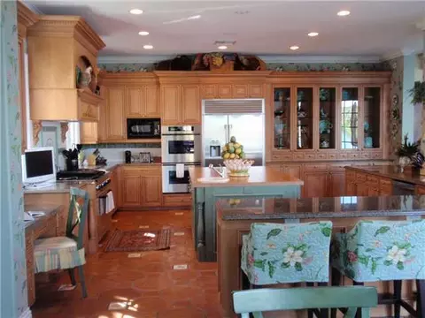 131 Point Cir, Tequesta, FL 33469 photo 4