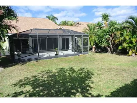 111 Cape Pointe Cir, Jupiter, FL 33477 photo 11