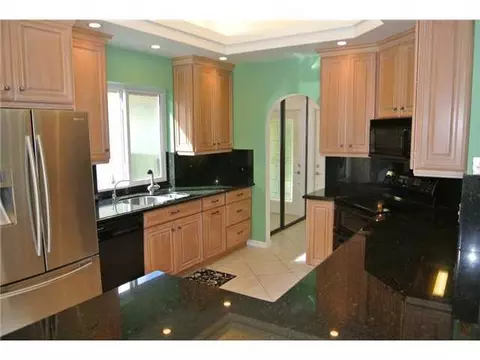 111 Cape Pointe Cir, Jupiter, FL 33477 photo 2