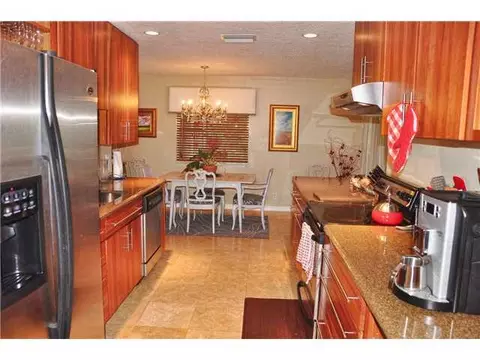 356 Mars, Tequesta, FL 33469 photo 9