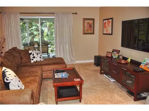 356 Mars, Tequesta, FL 33469 photo 7