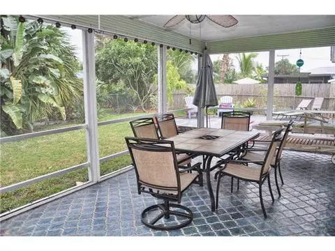 356 Mars, Tequesta, FL 33469 photo 19