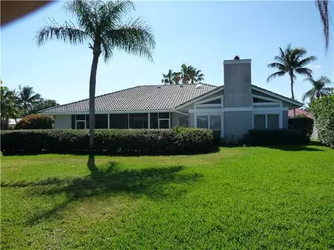 126 Olympus Cir, Jupiter, FL 33477 photo 3