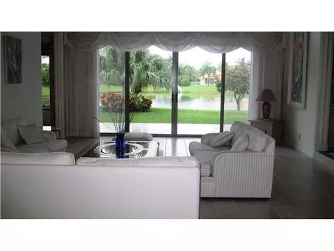 138 Rotunda Dr, Jupiter, FL 33477 photo 7