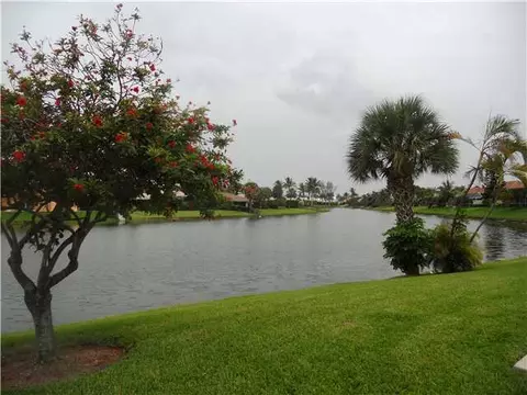 138 Rotunda Dr, Jupiter, FL 33477 photo 3