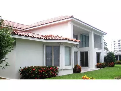 138 Rotunda Dr, Jupiter, FL 33477 photo 2