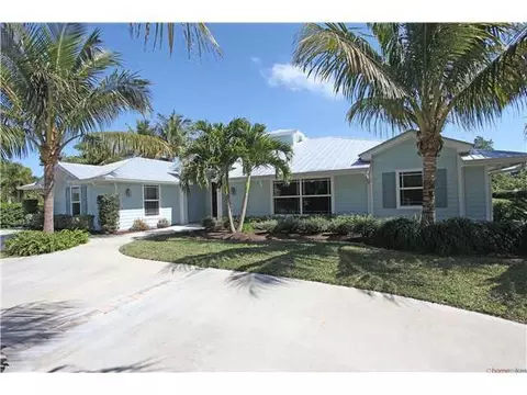 3 Worth Ct, Stuart, FL 34996 photo 2