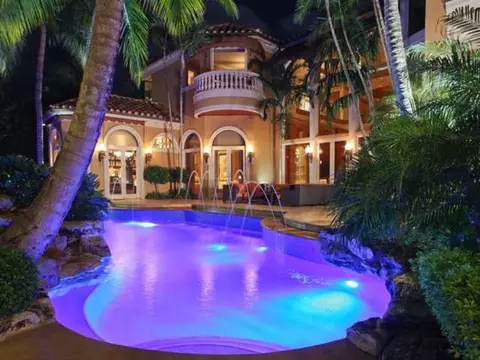 484 Mariner Dr, Jupiter, FL 33477 photo 2