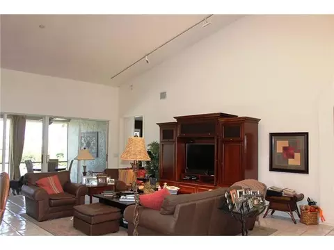 108 Victory Dr, Jupiter, FL 33477 photo 3