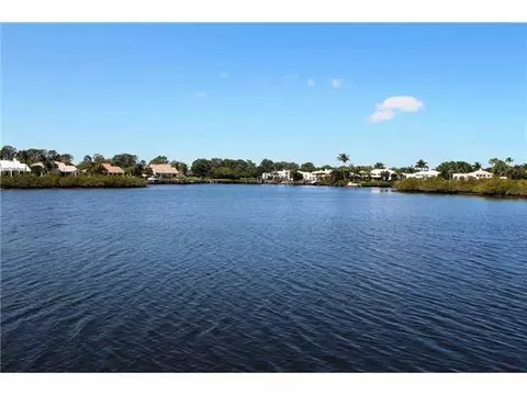 108 Victory Dr, Jupiter, FL 33477 photo 1