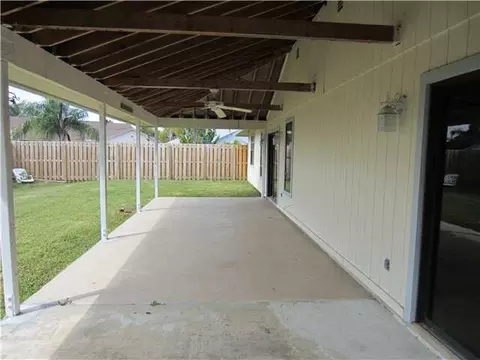 4008 SE Jacaranda St, Stuart, FL 34997 photo 12