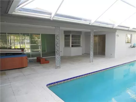 7 Paddock Cir, Jupiter, FL 33469 photo 3