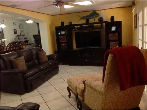 260 River Dr, Tequesta, FL 33469 photo 4