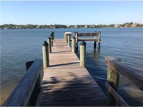 260 River Dr, Tequesta, FL 33469 photo 14