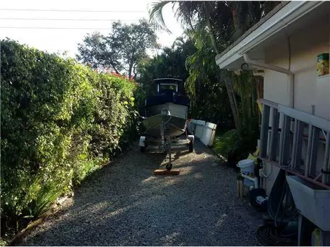 260 River Dr, Tequesta, FL 33469 photo 13