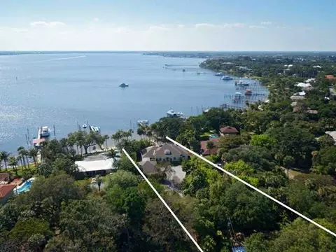 111 N Sewalls Point Rd, Stuart, FL 34996 photo 2