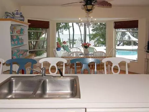 111 N Sewalls Point Rd, Stuart, FL 34996 photo 8