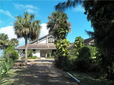 116 N Sewalls Point Rd, Stuart, FL 34996 photo 1