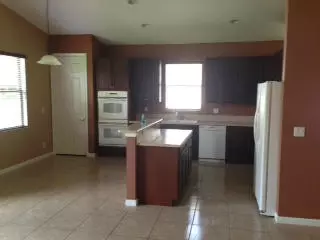 837 SE Fleming Way, Stuart, FL 34997 photo 2
