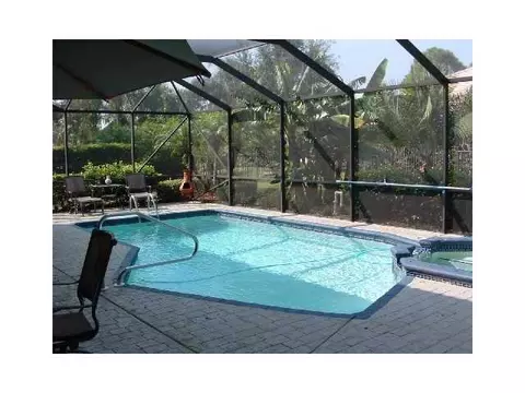 118 N River Dr, Jupiter, FL 33458 photo 2