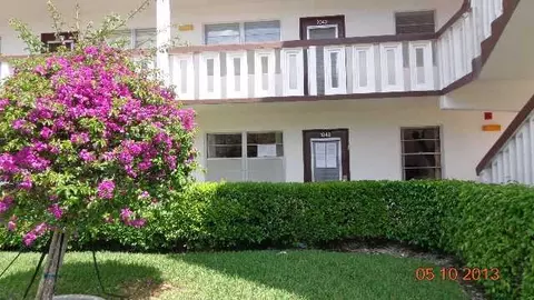 1043 Cornwall C, Boca Raton, FL 33434 photo 7