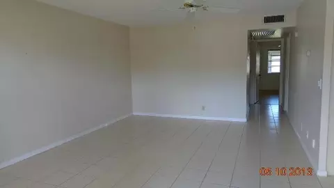 1043 Cornwall C, Boca Raton, FL 33434 photo 3