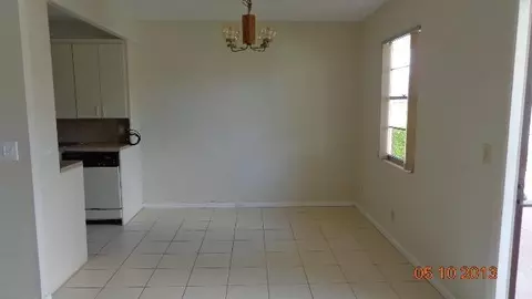 1043 Cornwall C, Boca Raton, FL 33434 photo 5