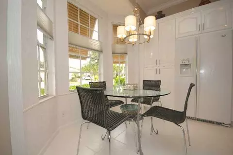 7675 N Eagle Point Dr, Delray Beach, FL 33446 photo 4