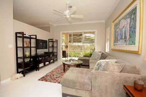 7675 N Eagle Point Dr, Delray Beach, FL 33446 photo 6