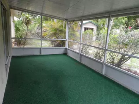 983 NW 12th Ter, Stuart, FL 34994 photo 8