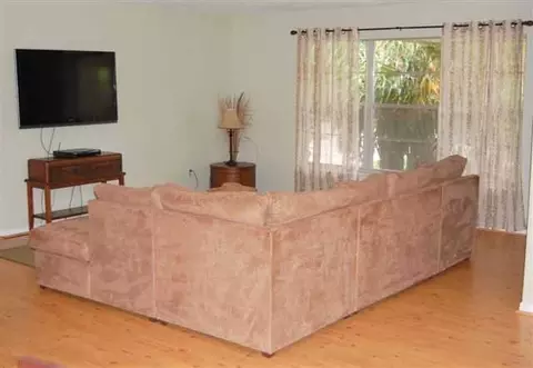 2082 SE Riverside Dr, Stuart, FL 34996 photo 5