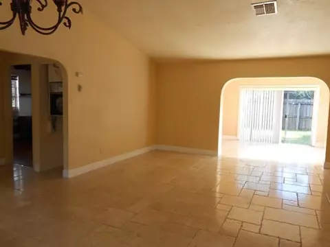 129 Arrowhead Cir, Jupiter, FL 33458 photo 6