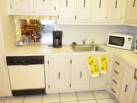2520 1st Ct #207, Boynton Beach, FL 33435 photo 8