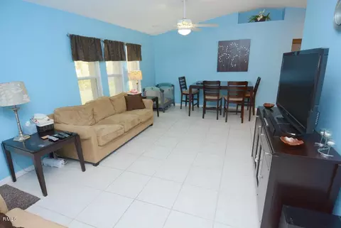 5471 SE Celestial Cir, Stuart, FL 34997 photo 4